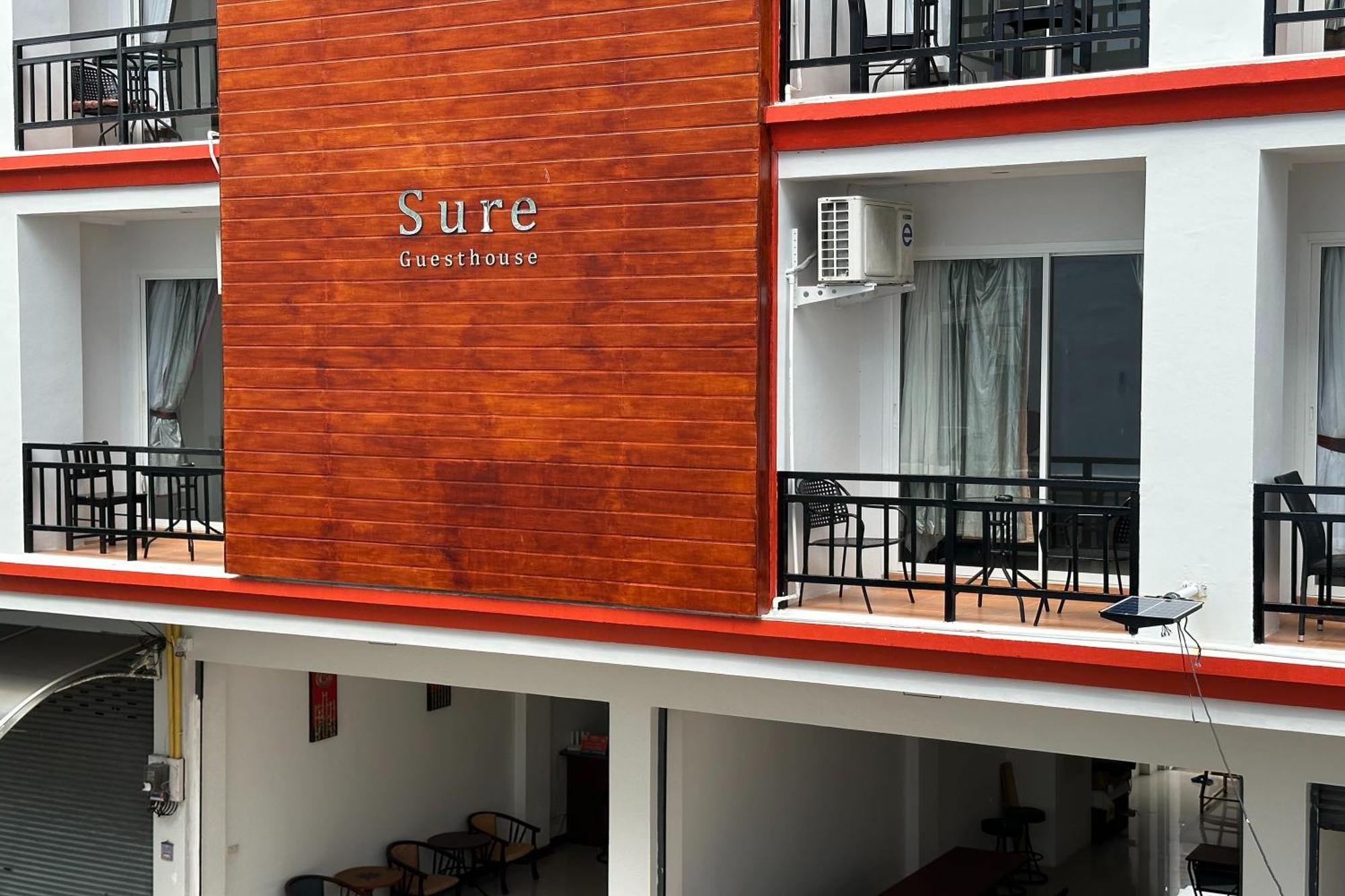 Sure Guesthouse Kamala Beach Exterior foto