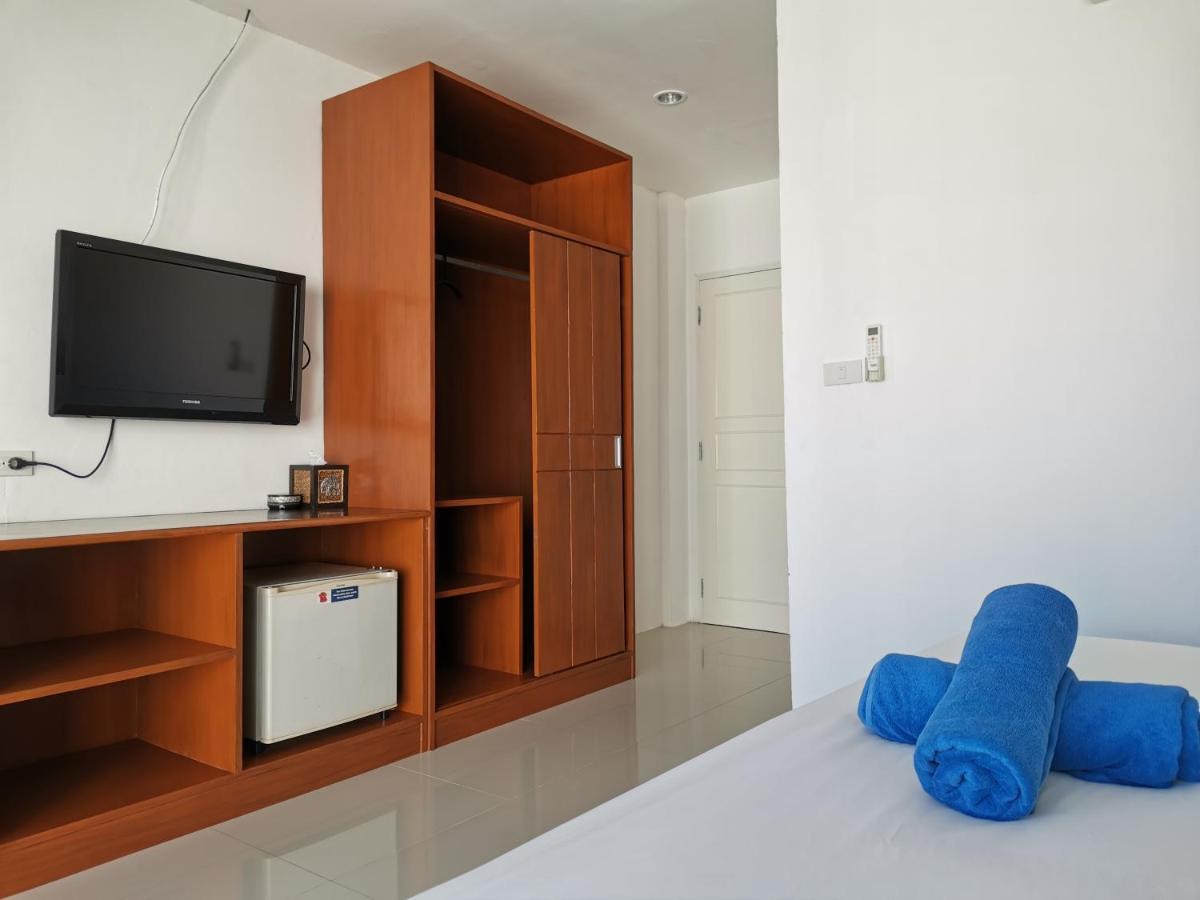 Sure Guesthouse Kamala Beach Exterior foto