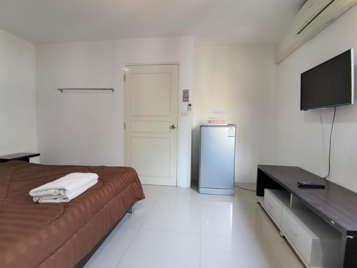 Sure Guesthouse Kamala Beach Exterior foto