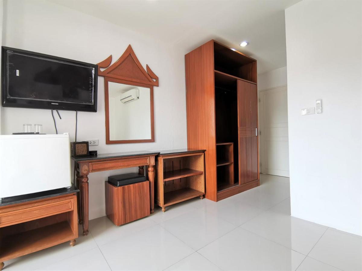 Sure Guesthouse Kamala Beach Exterior foto
