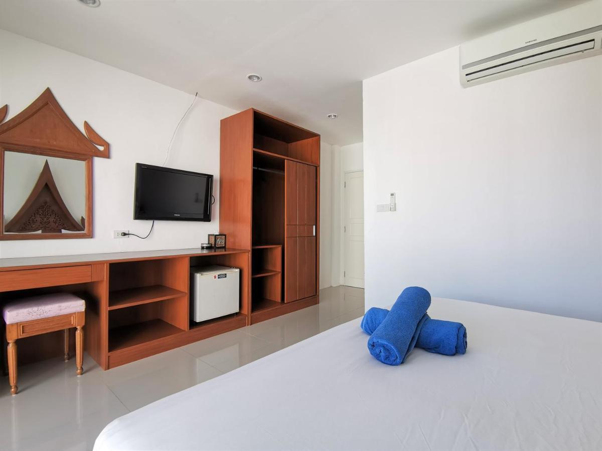 Sure Guesthouse Kamala Beach Exterior foto